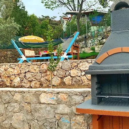 Otantik Vilă